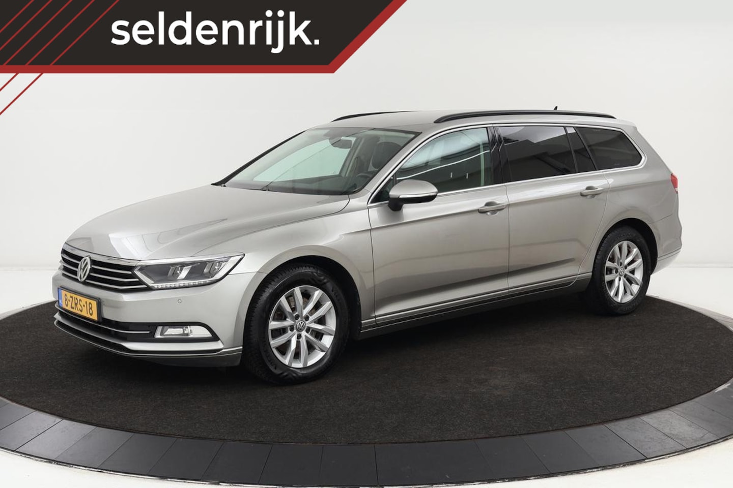 Volkswagen Passat Variant - 1.6 TDI Comfortline | Leder/Alcantara | Full LED | Navigatie | Bluetooth | PDC | Comfortst - AutoWereld.nl