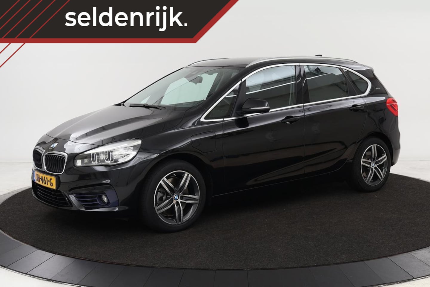 BMW 2-serie Active Tourer - 225xe Sport | Keyless | Full LED | Navigatie | PDC | Sportstoelen | Bluetooth | Climate co - AutoWereld.nl