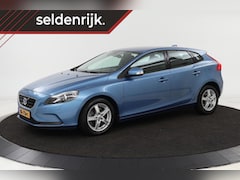 Volvo V40 - 1.6 T2 Kinetic | Stoelverwarming | Navigatie | Xenon | Cruise control | PDC | Airco | Blue