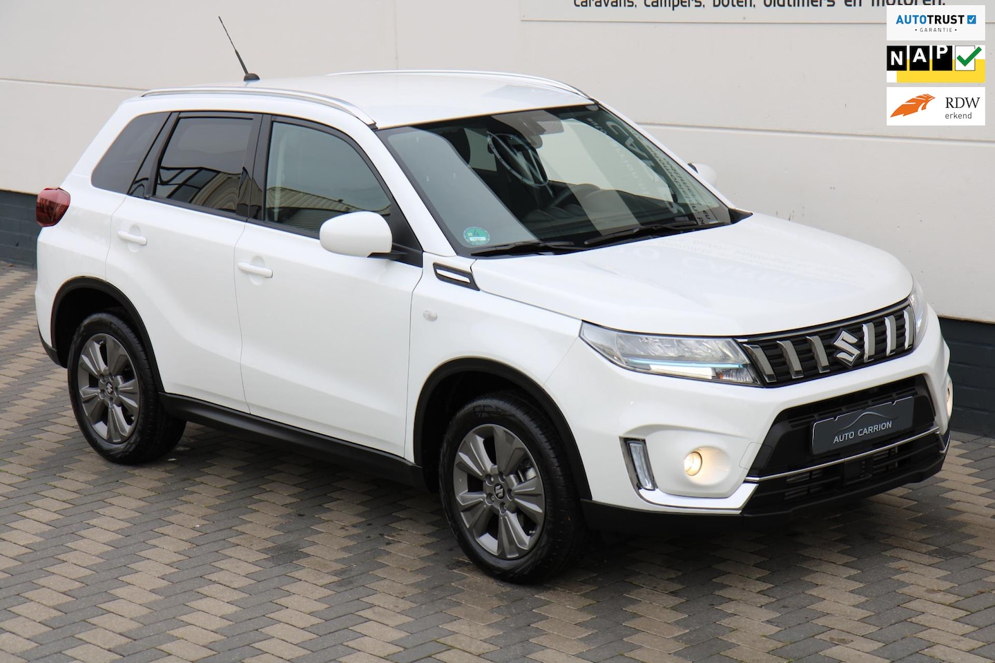 Suzuki Vitara - 1.4 Boosterjet Style Smart Hybrid Cruise BTW !! - AutoWereld.nl