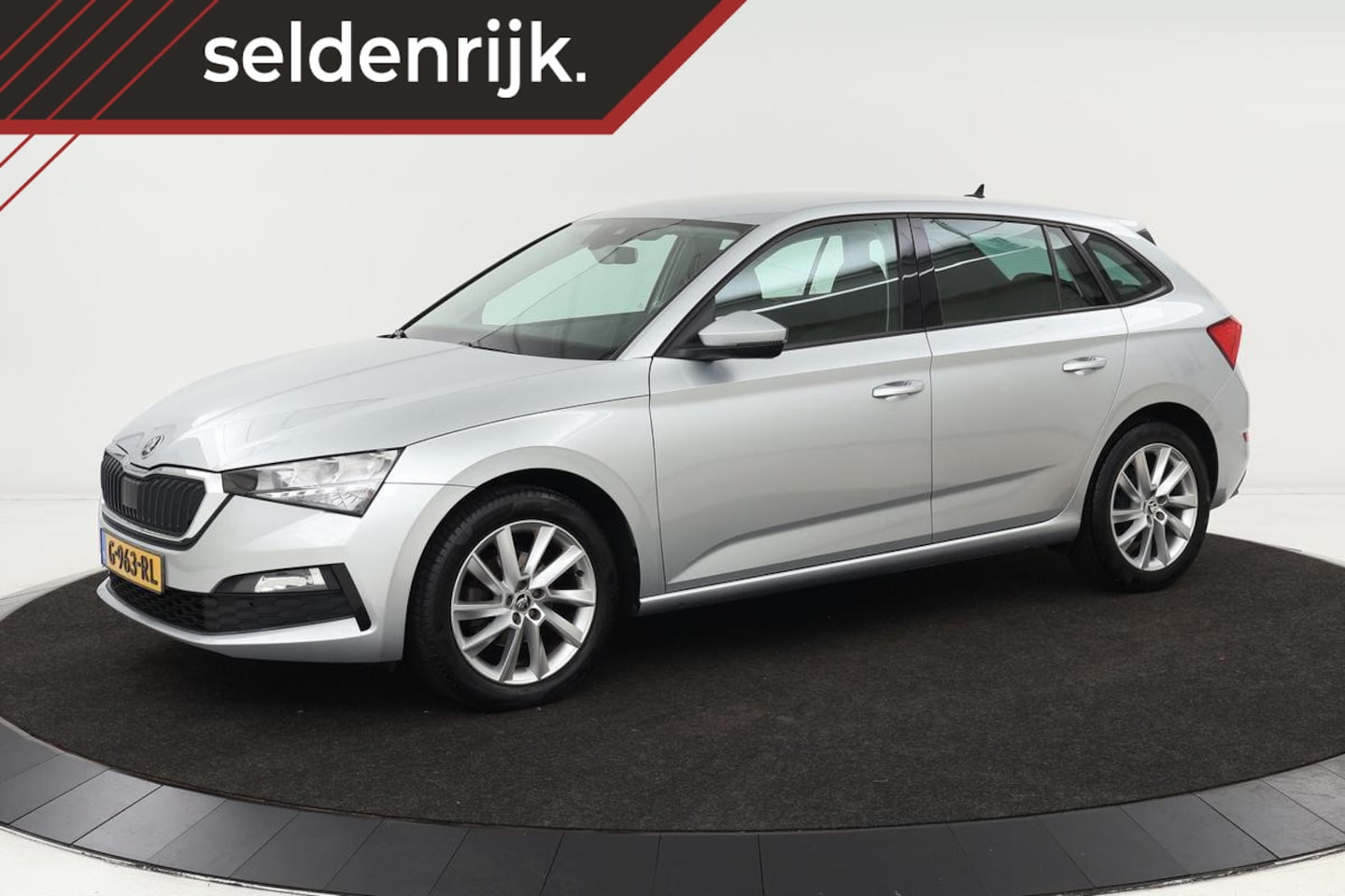 Skoda Scala - 1.0 TSI Style | DSG | Carplay | Full LED | Alcantara | Climate control | PDC | Cruise cont - AutoWereld.nl