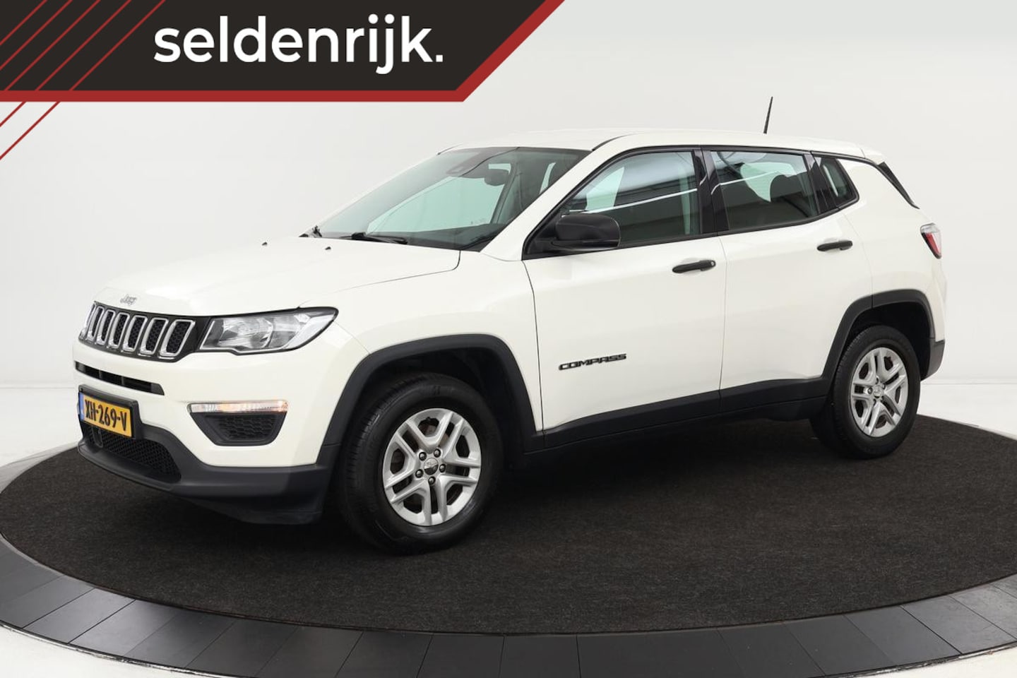 Jeep Compass - 1.4 MultiAir Sport | Bluetooth | DAB+ | Airco | Cruise control - AutoWereld.nl