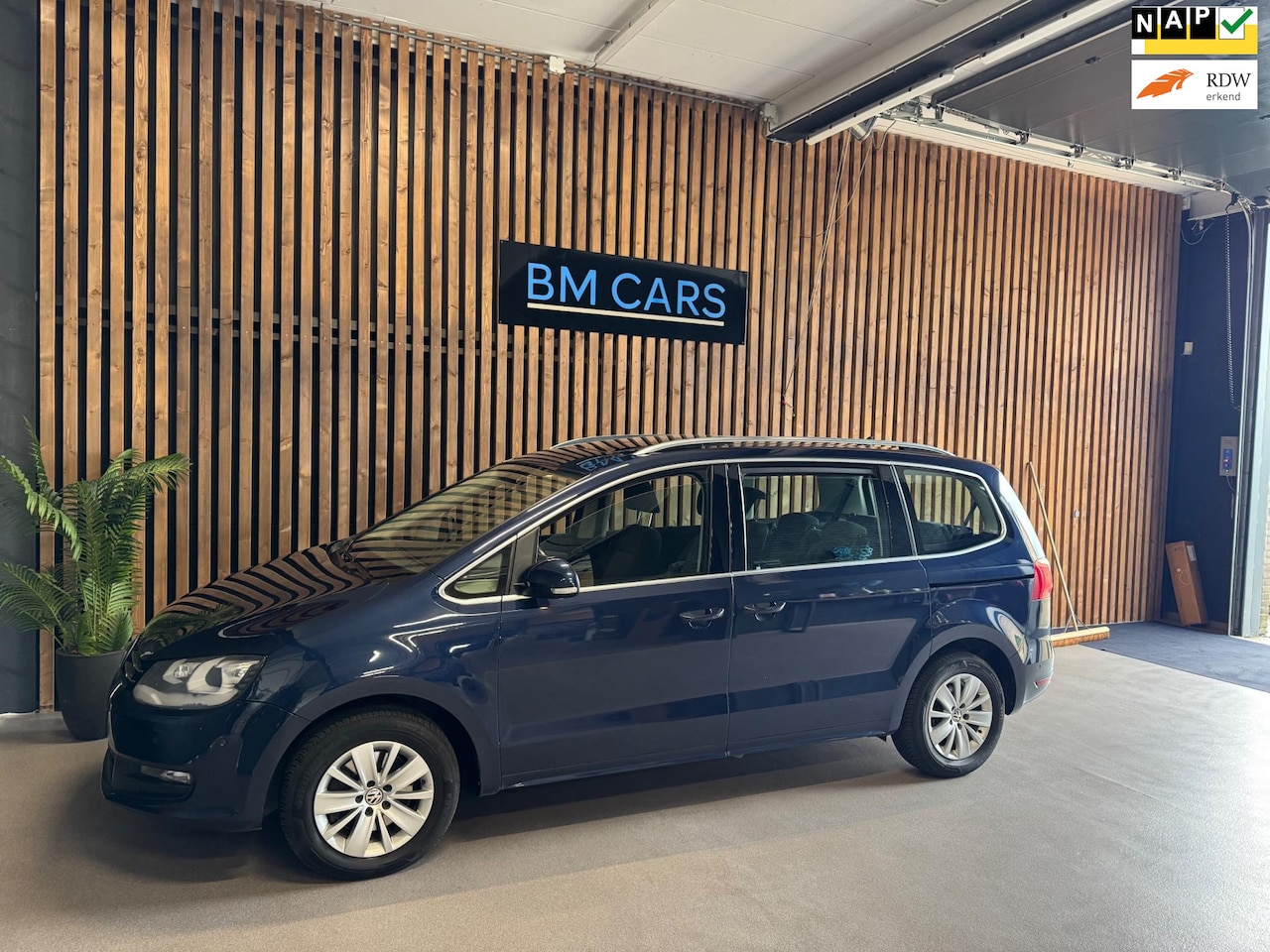 Volkswagen Sharan - 1.4 TSI Comfortline 7p. [bj 2011] AUT|Xenon|Navi|Pano - AutoWereld.nl