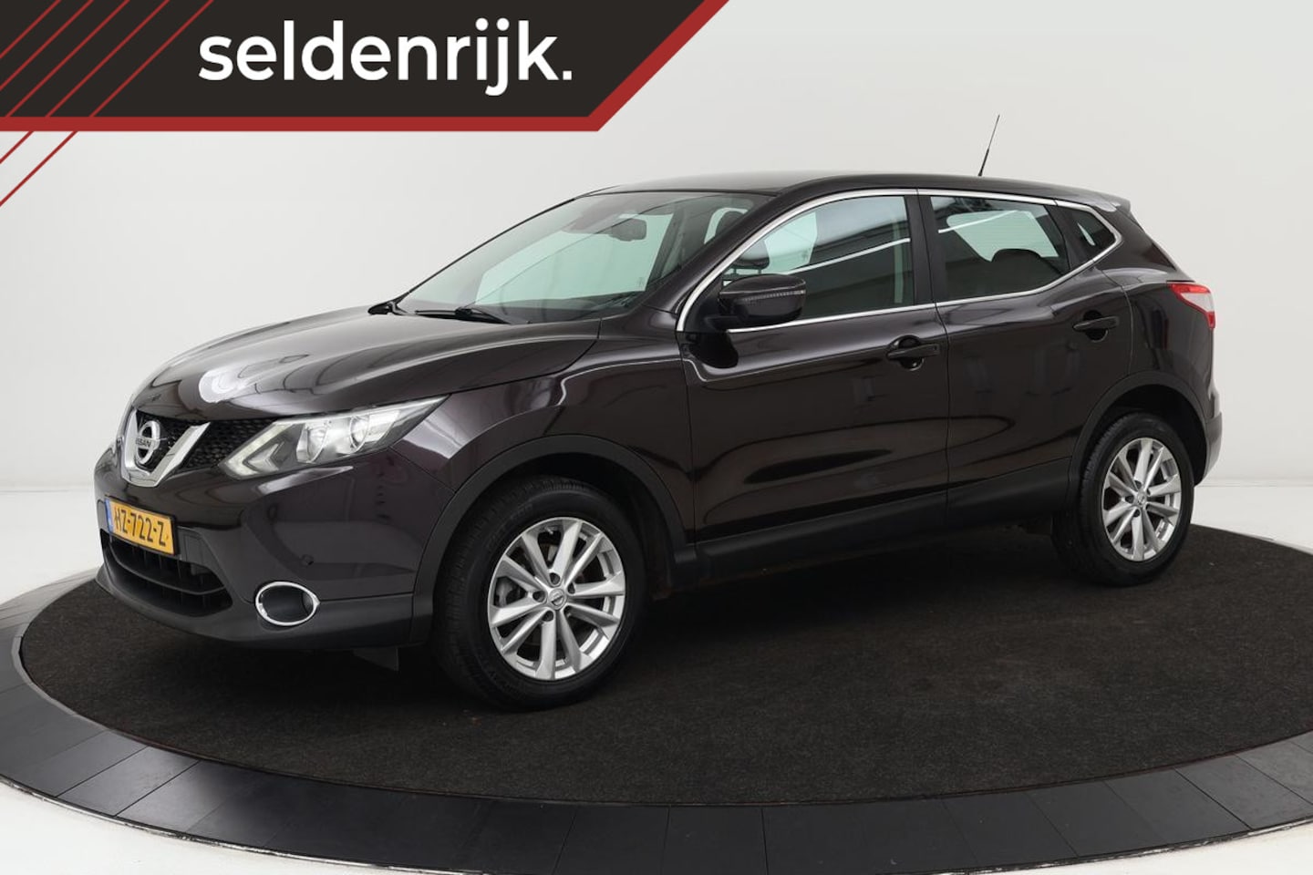 Nissan Qashqai - 1.2 Acenta | Stoelverwarming | Camera | Navigatie | PDC | Bluetooth | Climate control | Cr - AutoWereld.nl