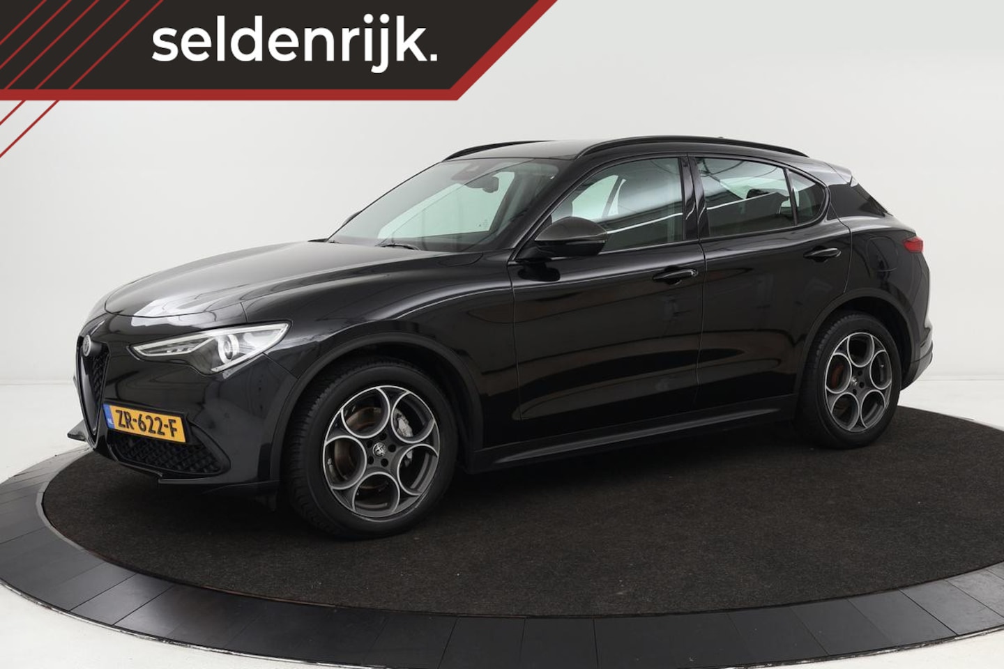 Alfa Romeo Stelvio - 2.2d Super | Adaptive Cruise | Leder | Camera | Xenon | Navigatie | PDC | Bluetooth | DAB+ - AutoWereld.nl