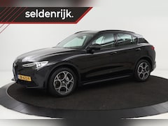 Alfa Romeo Stelvio - 2.2d Super | Adaptive Cruise | Leder | Camera | Xenon | Navigatie | PDC | Bluetooth | DAB+