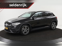 Mercedes-Benz GLA-Klasse - 200 AMG | Carplay | Stoelverwarming | Camera | Widescreen | Full LED | Navigatie | Park As