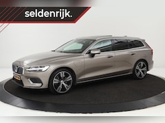 Volvo V60 - T8 Twin Engine Inscription | Panoramadak | Harman Kardon | Trekhaak | Adaptive Cruise | Ca