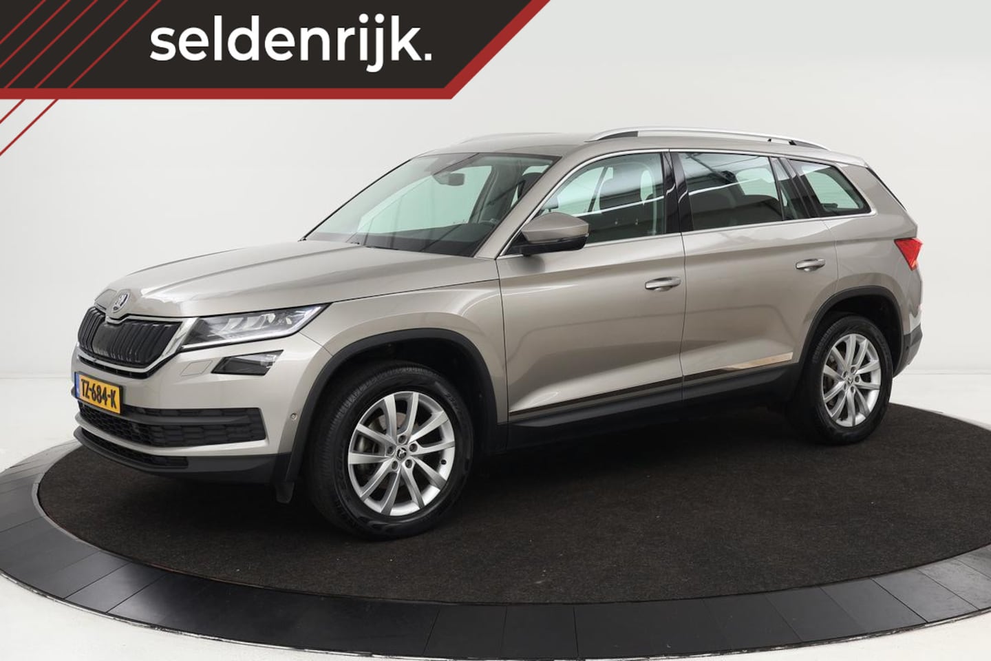 Skoda Kodiaq - 1.5 TSI Style | Adaptive Cruise | Trekhaak | Carplay | 360 Camera | Stoelverwarming |  Can - AutoWereld.nl