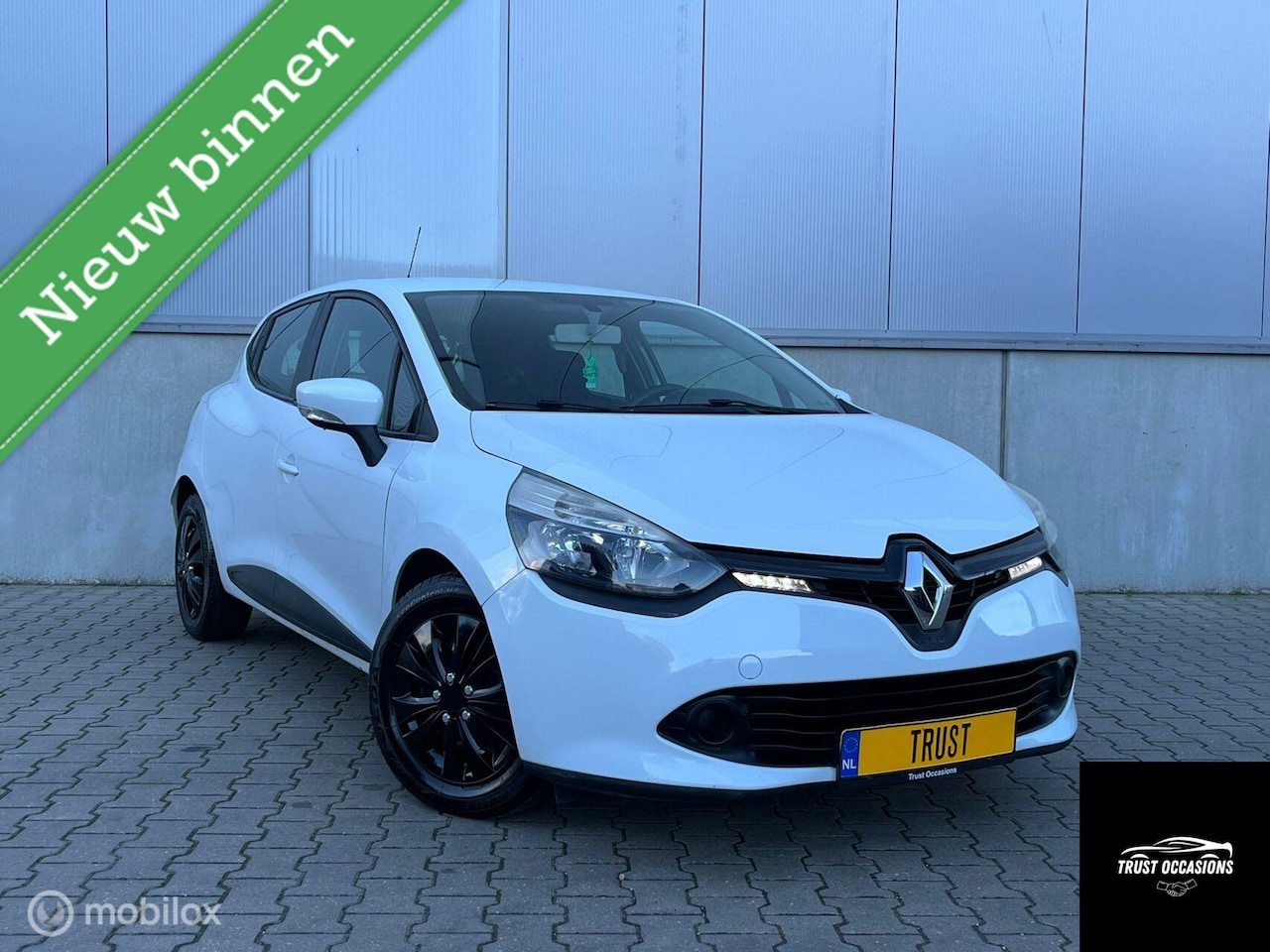 Renault Clio - 0.9 TCe Dynamique 5 DRS CRUISE CONTROL KEYLESS - AutoWereld.nl