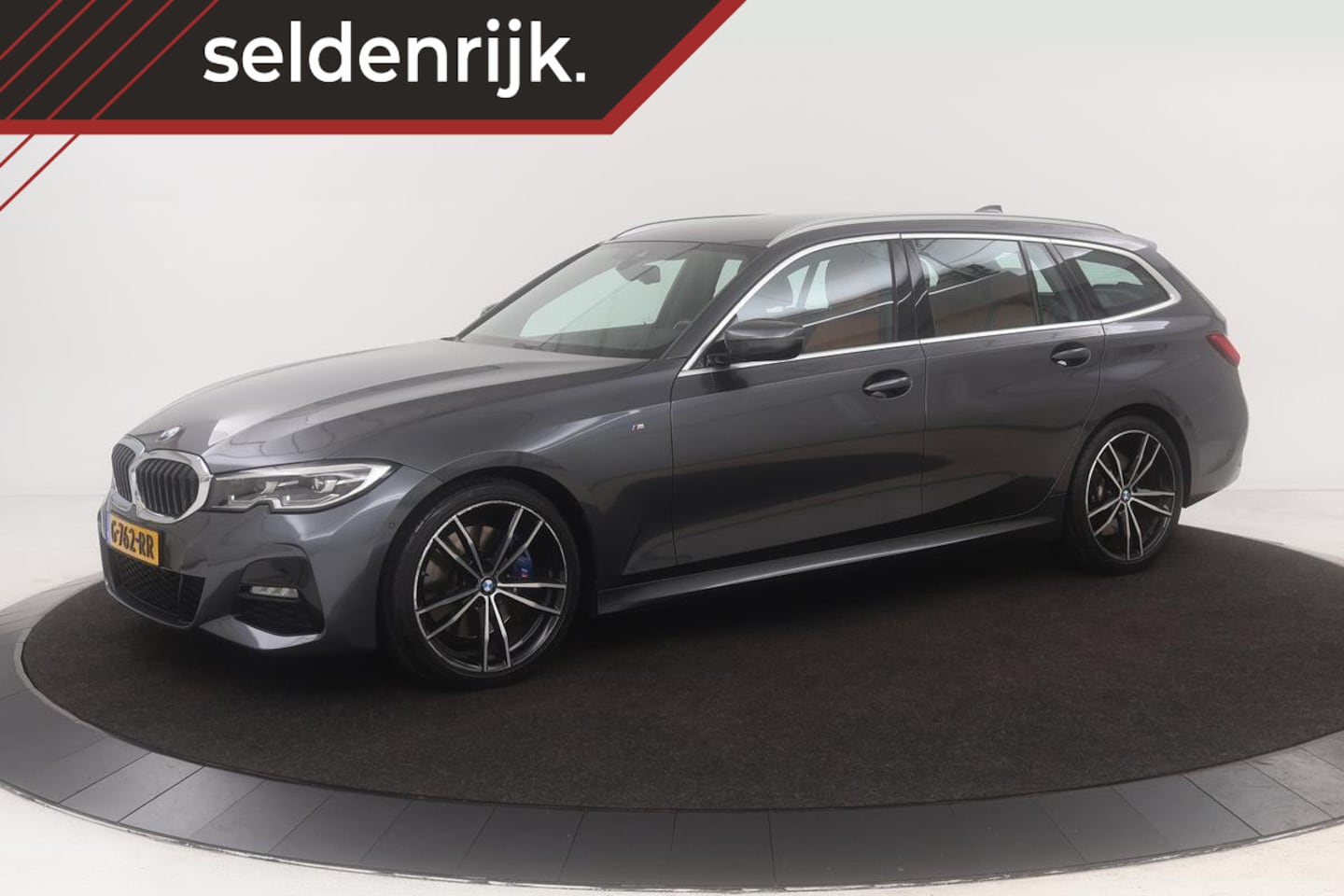 BMW 3-serie Touring - 330i M-Sport | Leder | Head-Up | Harman/Kardon | Stoelverwarming | Sfeerverlichting | Live - AutoWereld.nl