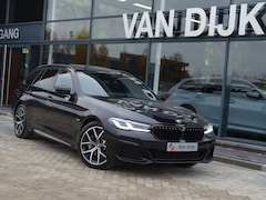 BMW 5-serie Touring - 530e M Sport Edition Plus Pano.Dak Elek.Trekhaak Laserlicht Head-up HiFi Cockpit Pro. 19"L