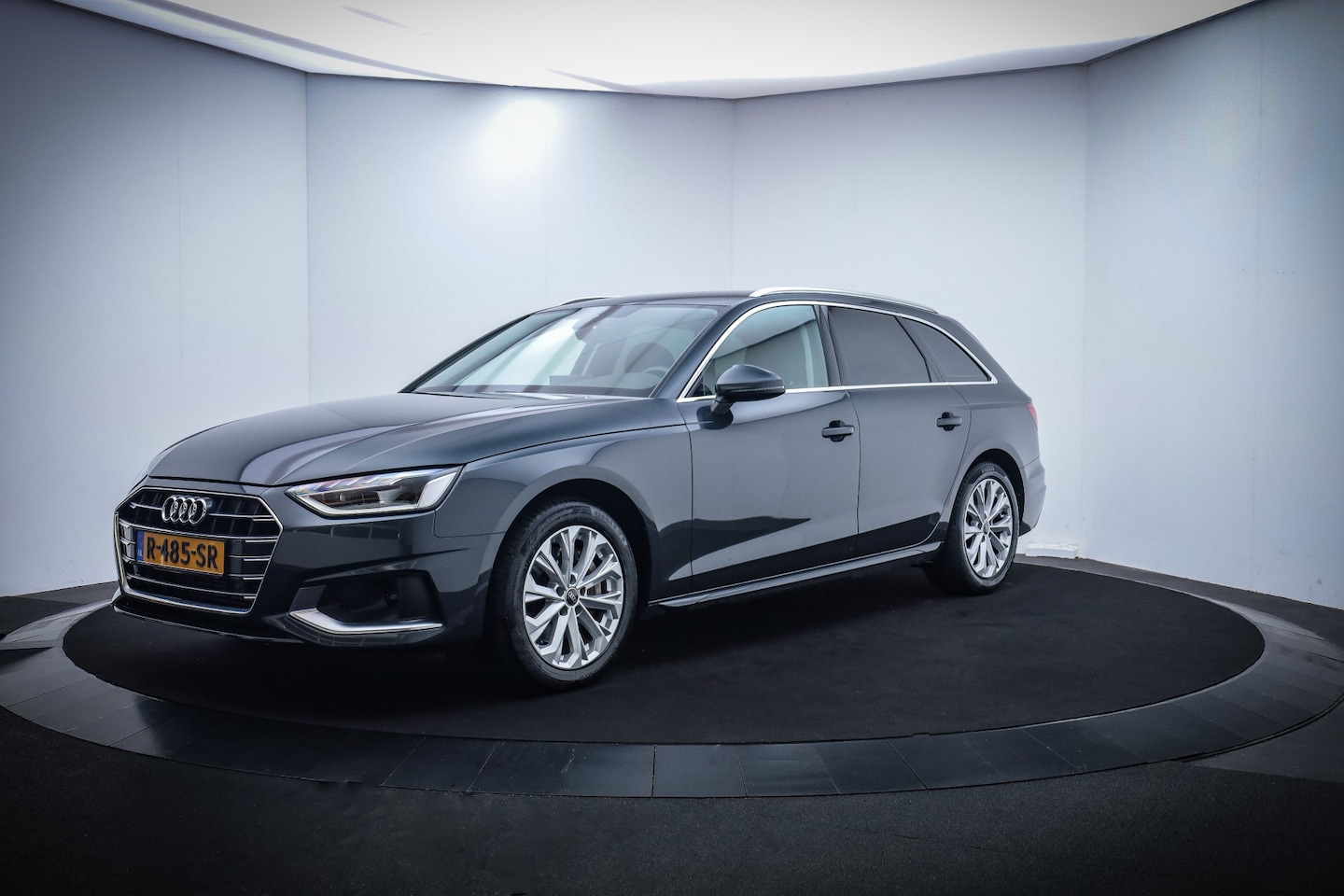 Audi A4 Avant - 40(2.0)TFSI 204Pk S-Tr. ADV. EDITION MATRIX LED/VIRTUAL/CARPLAY/DAB+/CLIMA/CRUISE/ELEK KLE - AutoWereld.nl