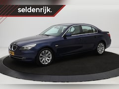 BMW 5-serie - 523i Business Line | Origineel NL | Leder | Navigatie | PDC | Climate control | Cruise con