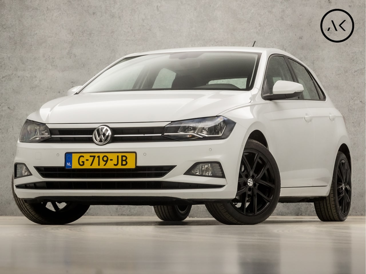 Volkswagen Polo - 1.0 TSI Sportline (APPLE CARPLAY, GROOT NAVI, CLIMATE, ADAPTIVE CRUISE, MODE KNOP, SPORTST - AutoWereld.nl