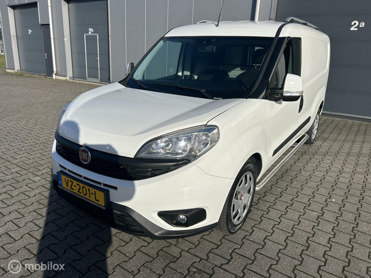 Fiat Doblò Cargo - 1.4 T-Jet L2H1 Maxi SX 1.4 T-Jet L2H1 Maxi SX cng (aardgas) - AutoWereld.nl