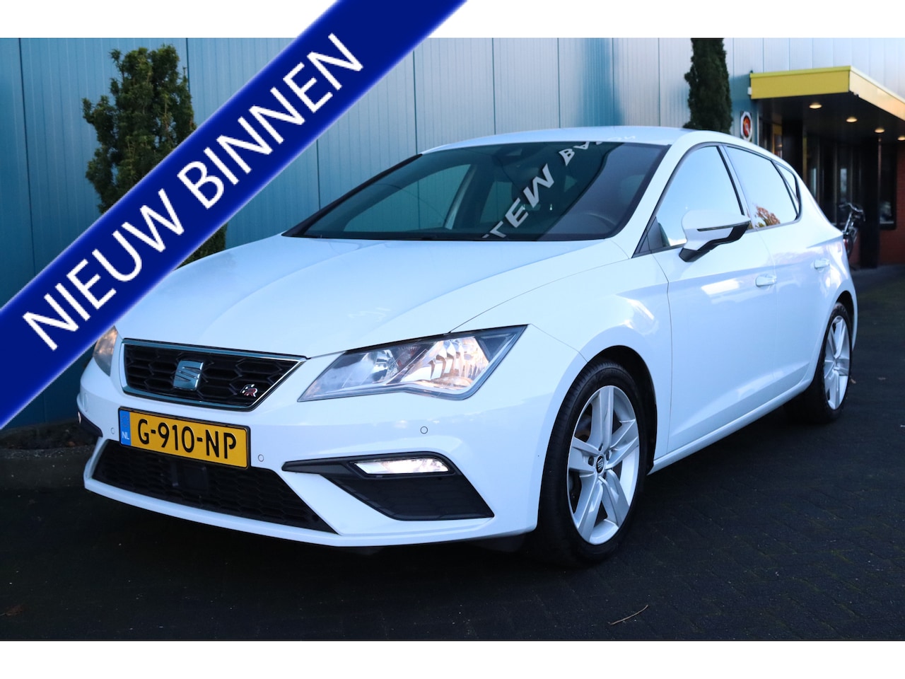 Seat Leon - 1.5 TSI 150 PK DSG AUT. FR Business Intense/ECC/ADAPT.CRUISE/LANE.ASSIST/CARPLAY/KEYLESS/N - AutoWereld.nl