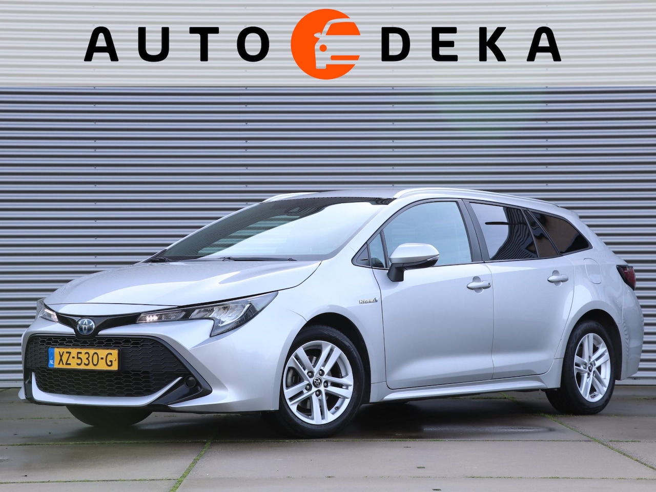 Toyota Corolla Touring Sports - 1.8 Hybrid Active *Dealeronderh.*Navigatie*Adaptive Cruise* - AutoWereld.nl