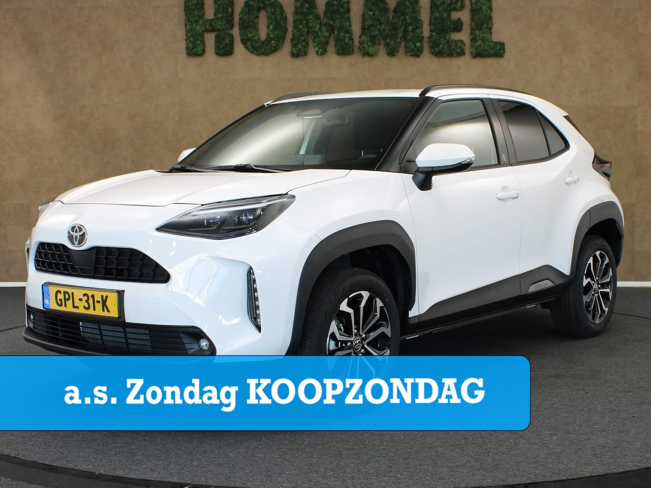 Toyota Yaris Cross - 1.5 Hybrid Team D 130 130 PK - NAVIGATIE - KEYLESS ENTRY & START - STUUR, STOEL EN VOORRUI - AutoWereld.nl