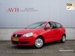 Volkswagen Polo - 1.4-16V Optive