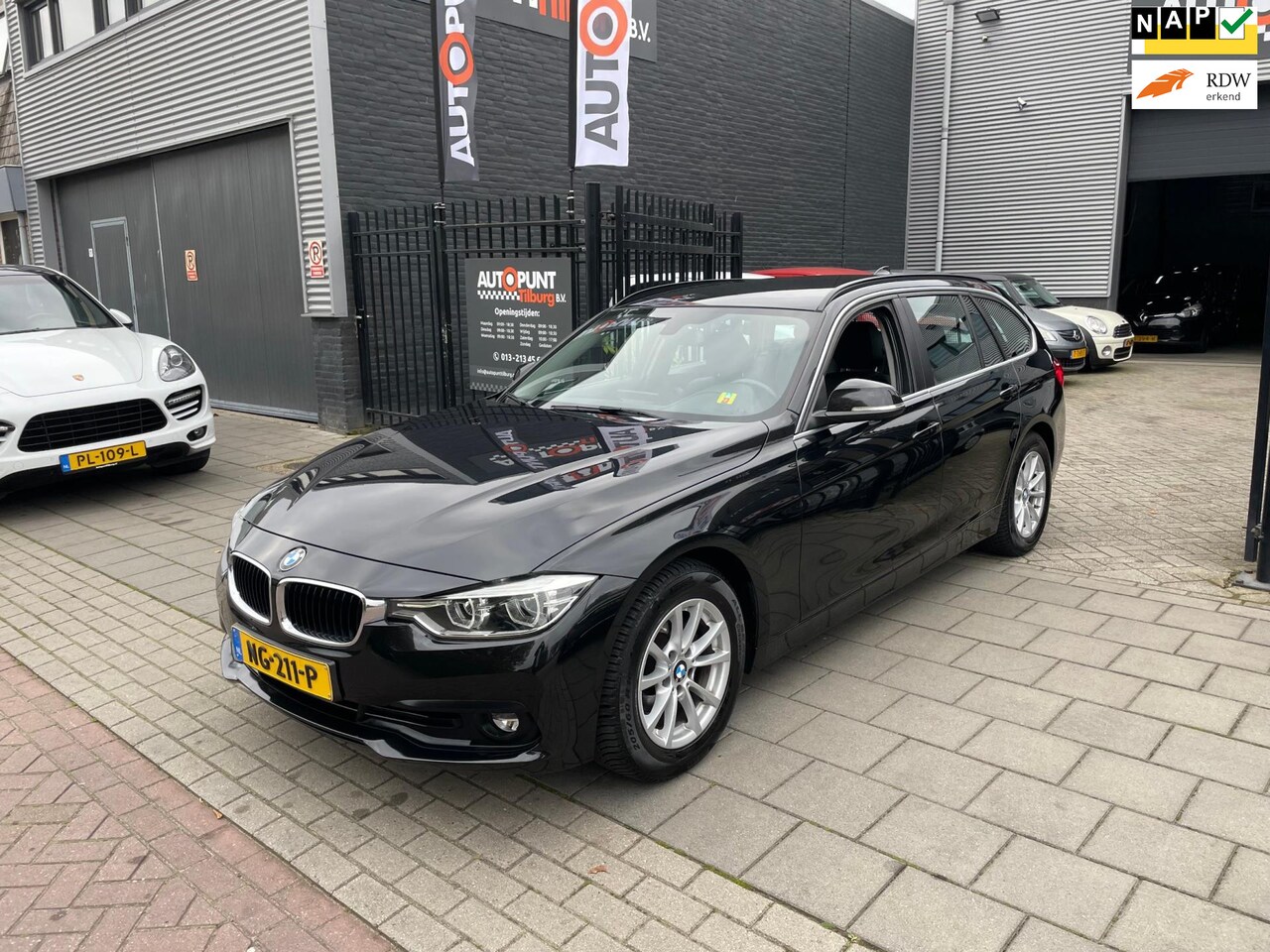 BMW 3-serie Touring - 318i Centennial High Executive 2e Eigenaar NAP APK - AutoWereld.nl