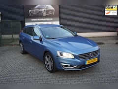 Volvo V60 - 2.4 D6 Twin Engine R-Design Memory NL AUTO Trekhaak