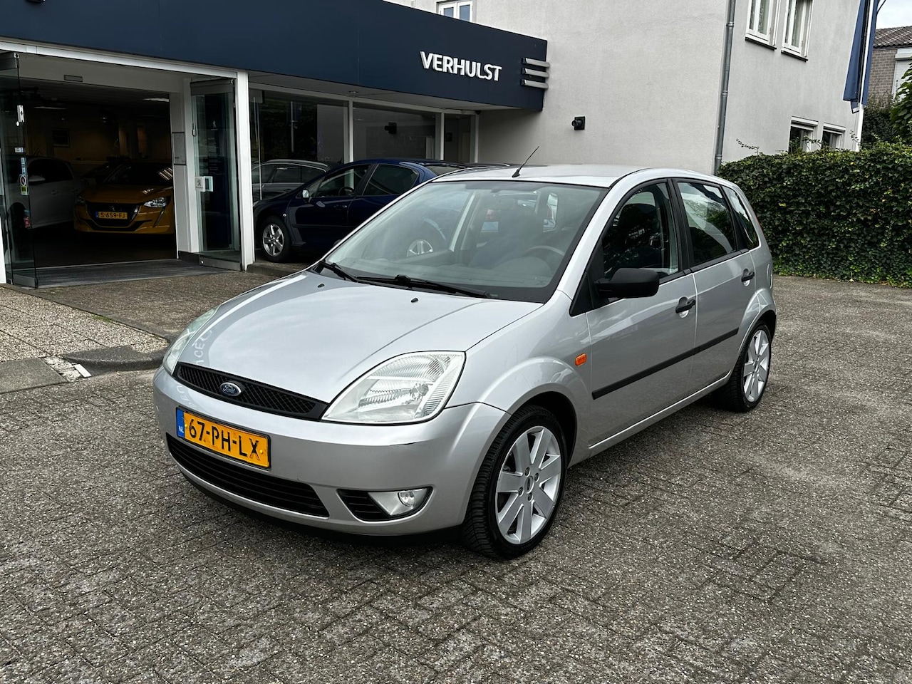 Ford Fiesta - 1.3 8V 5DR Futura - AutoWereld.nl