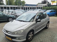 Peugeot 206 - 1.4-16V Quiksilver-Airco-Elek.pakket-NAP