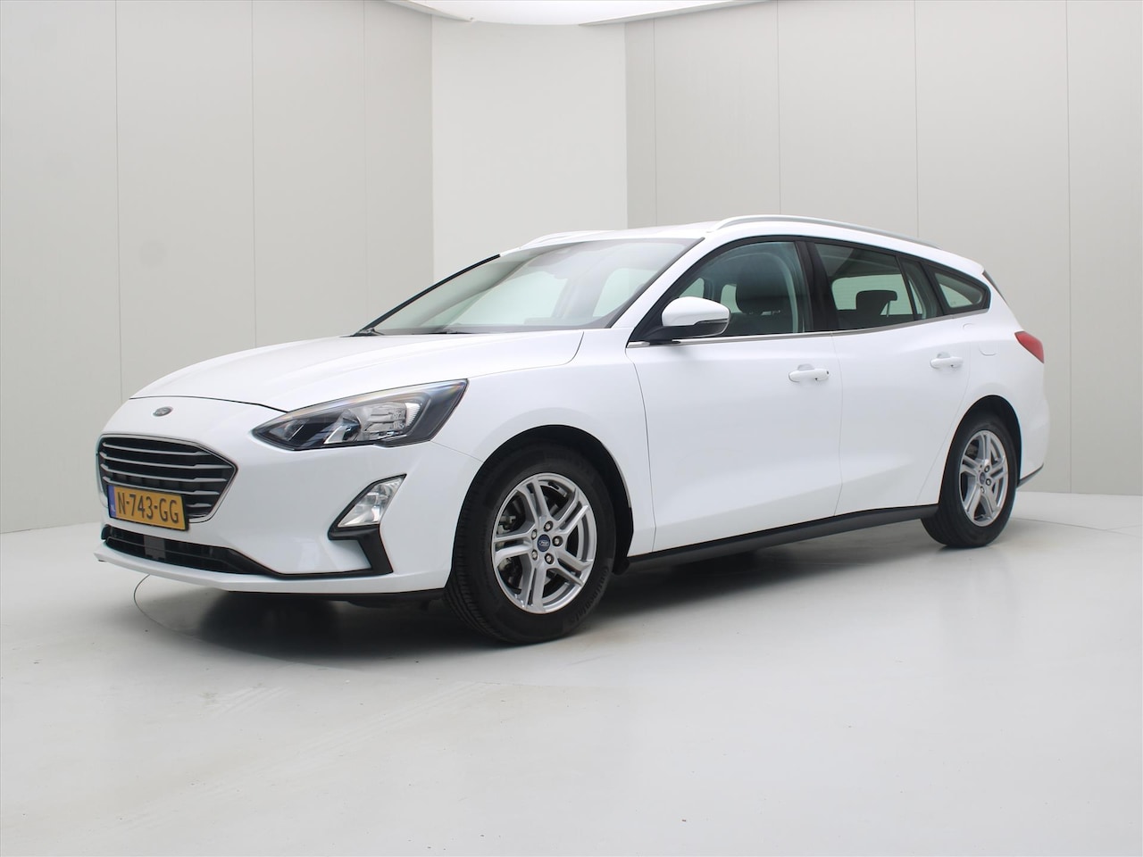 Ford Focus Wagon - 1.0 EcoBoost Hybrid 125pk 6-Bak [ TREKHAAK+CAMERA+CARPLAY+LED+PDC ] - AutoWereld.nl