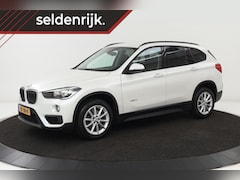 BMW X1 - sDrive18i | Stoelverwarming | PDC | Bluetooth | Airco