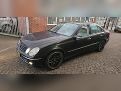 Mercedes-Benz E-klasse - 320 Avantgarde amg velgen panodak verlaagd boekjes