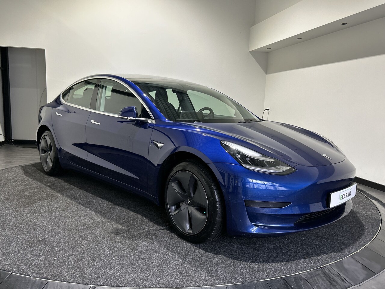 Tesla Model 3 - Standard RWD Plus 60 kWh - AutoWereld.nl