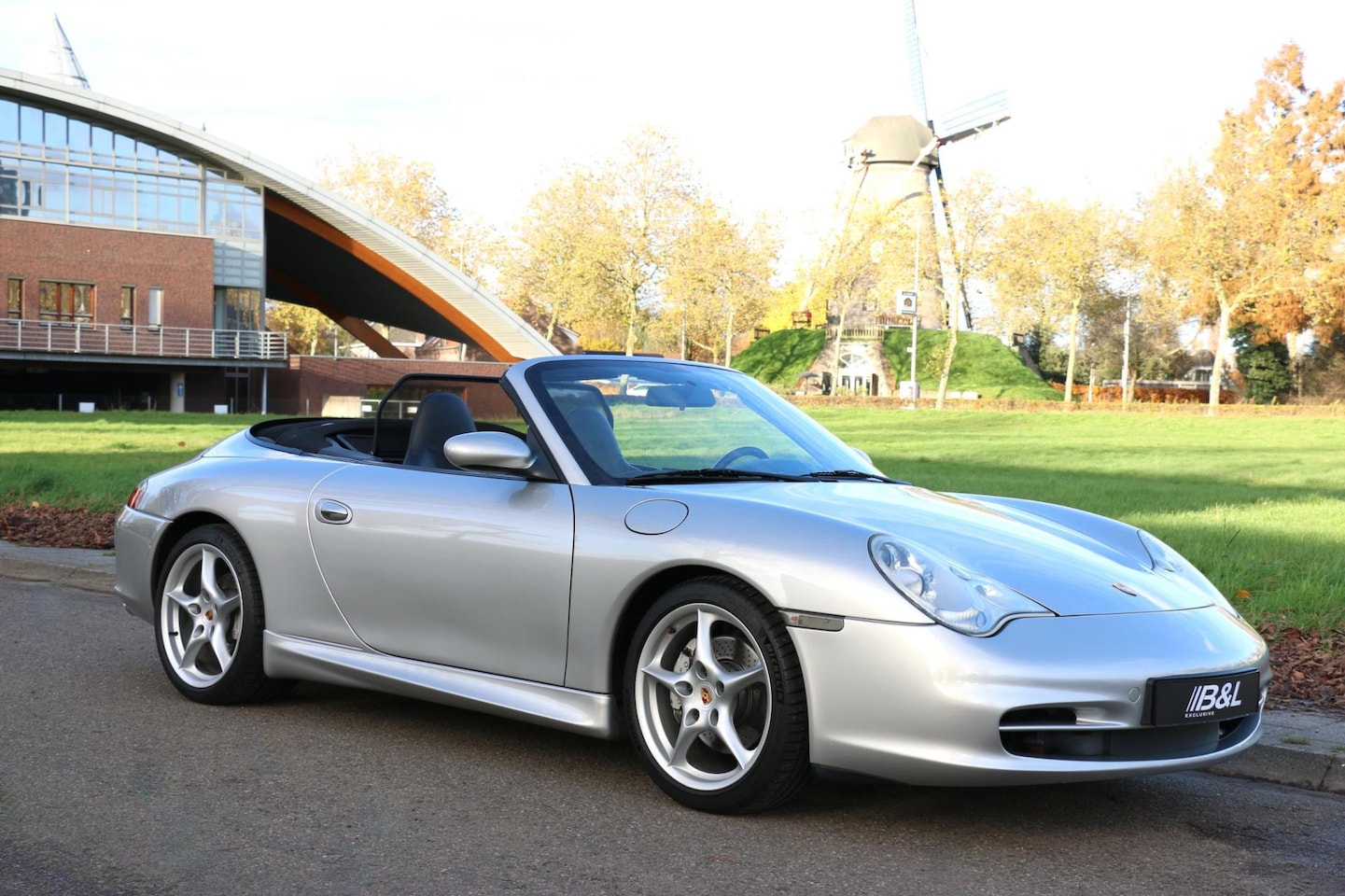 Porsche 911 Cabrio - 996 3.6 996.2 Carrera 4 235kW 320Pk 6bak Handgeschakeld PDC Navi Vol Leder YoungTimer Gedo - AutoWereld.nl