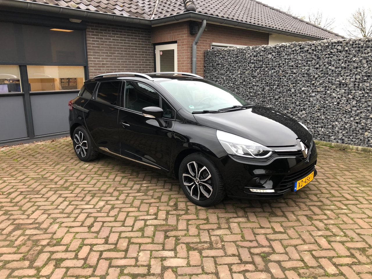 Renault Clio Estate - 0.9 TCe Intens 1e eigenaar - AutoWereld.nl