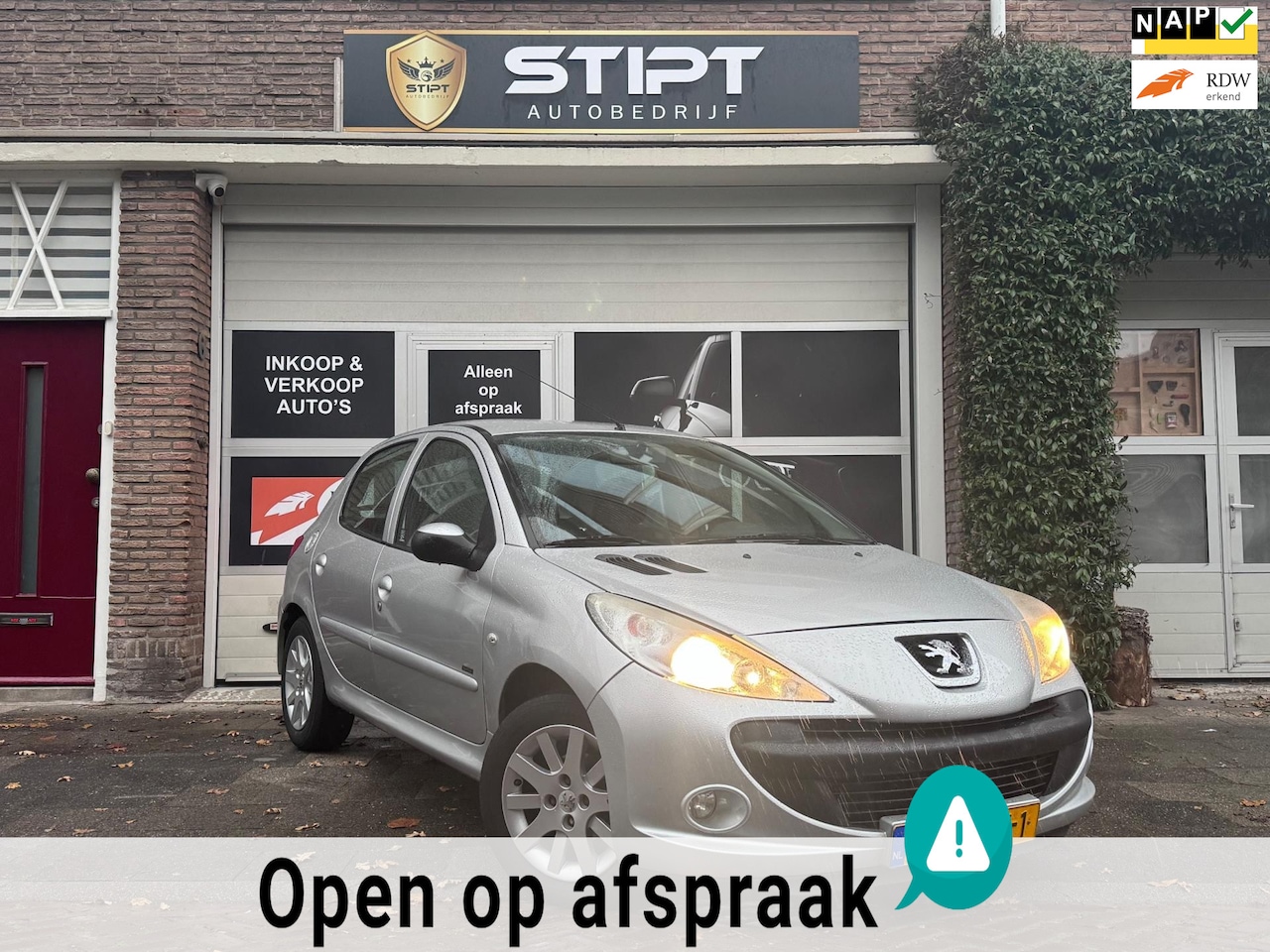 Peugeot 206 - 1.4 Sportium//APK//D.Riem//LAGE KM//AIRCO//EL. RAMEN// - AutoWereld.nl