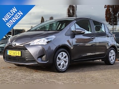 Toyota Yaris - 1.5 VVT-I AUT. ENERGY | NAVI | TREKHAAK | CAMERA | CRUISE | BLUETOOTH