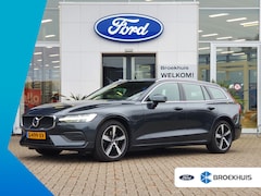 Volvo V60 - 2.0 T4 Momentum Pro | Stoelverwarming | Wegklapbare Trekhaak | Lederen Bekleding