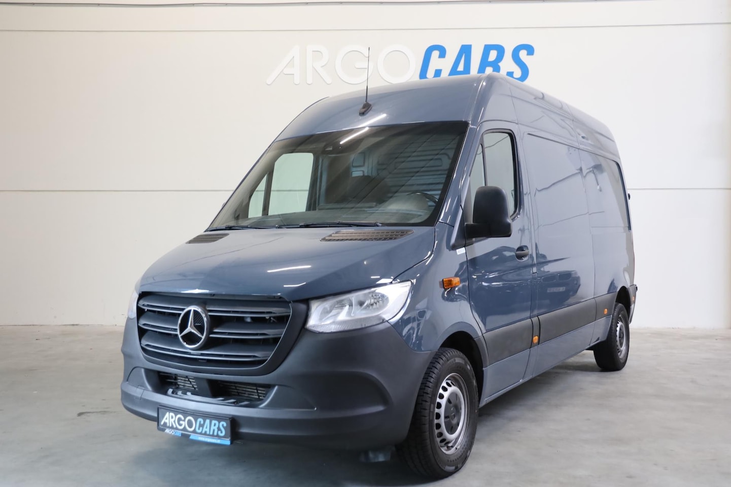 Mercedes-Benz Sprinter - 314 CDI L2/H2 GRIJS CAMERA BLIS CLIMA CRUISE CONTROL NAVI 08/2020 LEASE v/a € 199,- p.m. - AutoWereld.nl