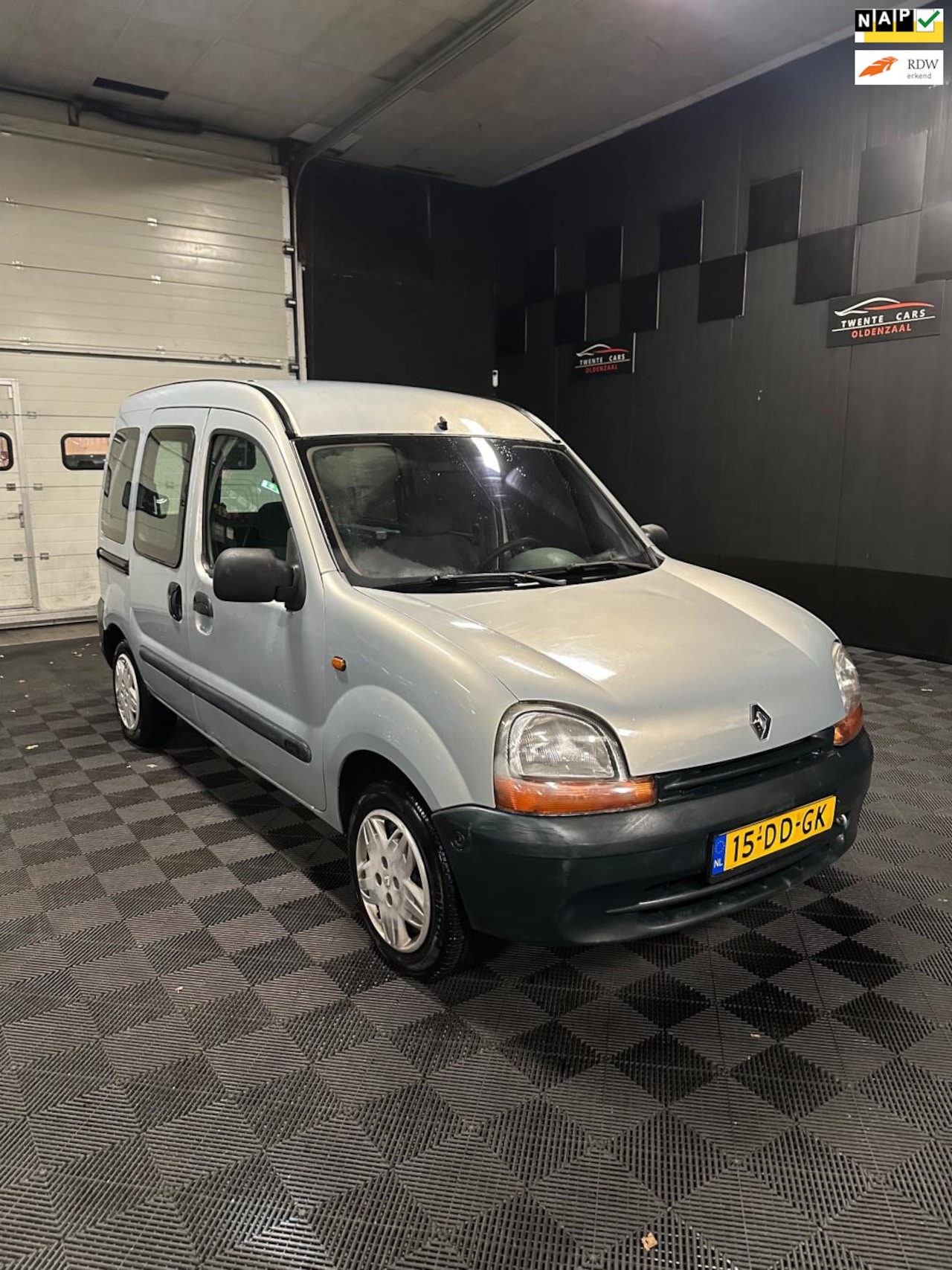 Renault Kangoo - 1.4 RN |Airco | Nieuwe APK | Laadruimte | - AutoWereld.nl