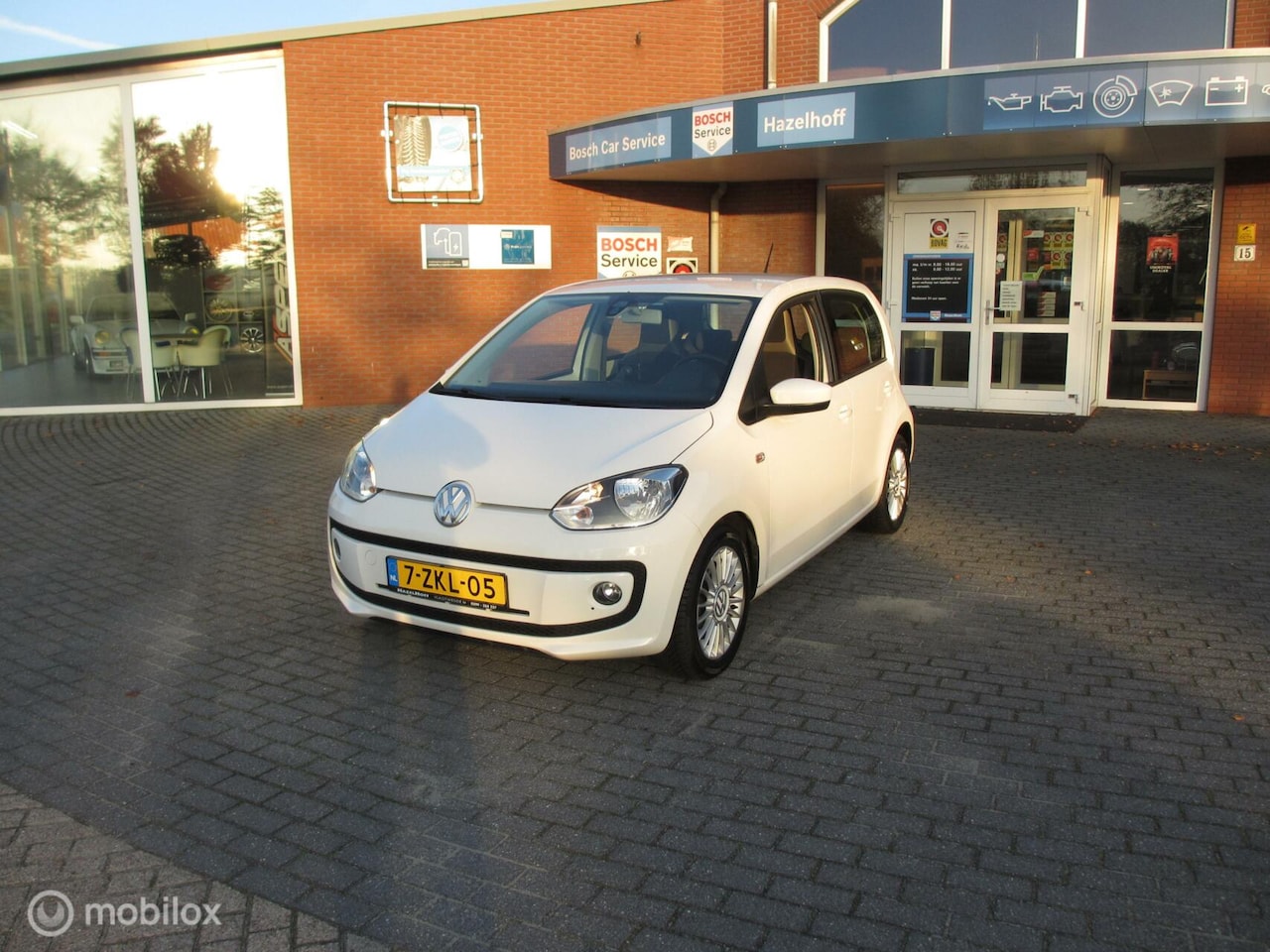 Volkswagen Up! - 1.0 high up! BlueMotion 1.0 high up! BlueMotion - AutoWereld.nl