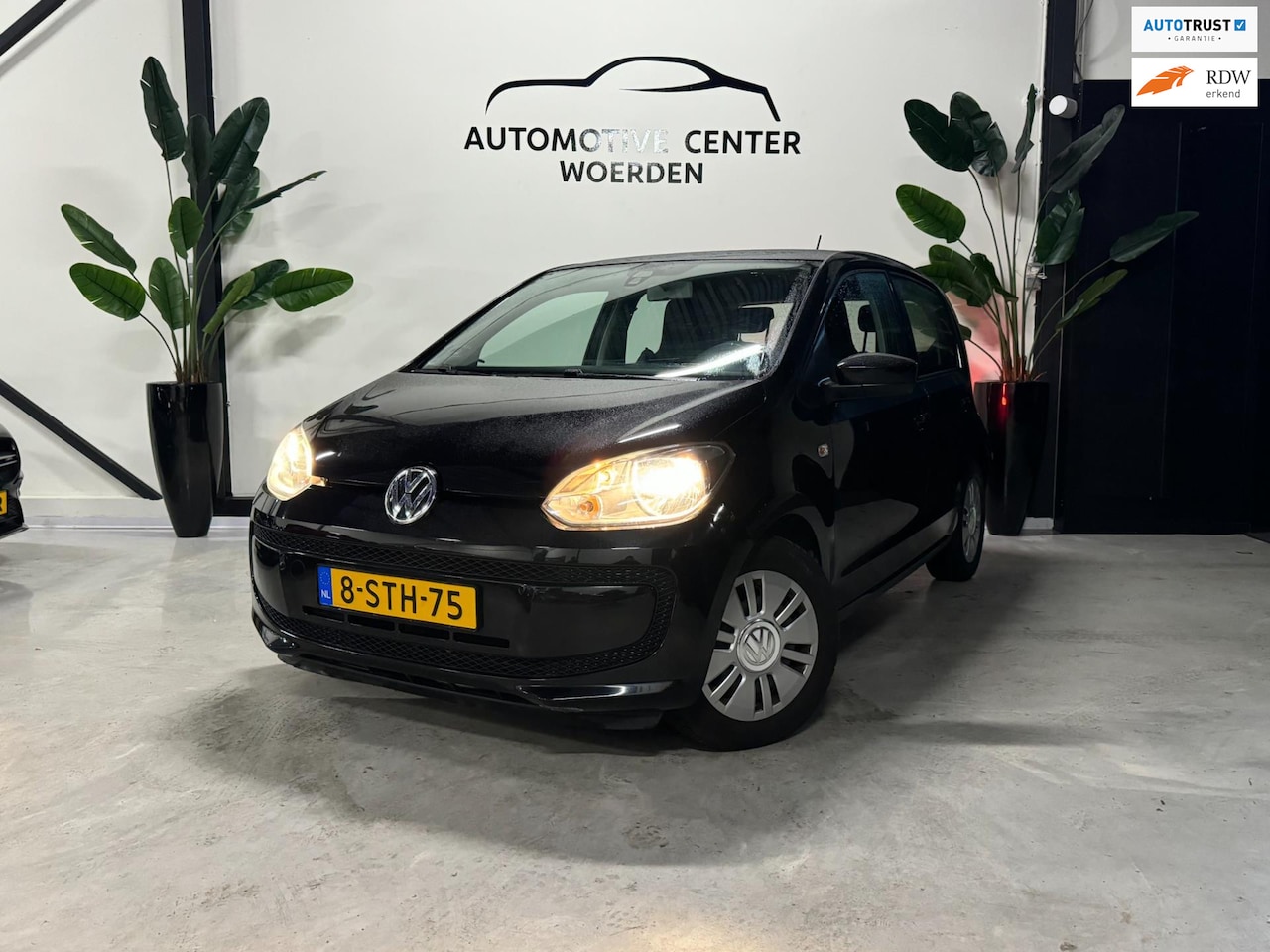 Volkswagen Up! - 1.0 move up! BlueMotion Airco Elek. Ramen - AutoWereld.nl