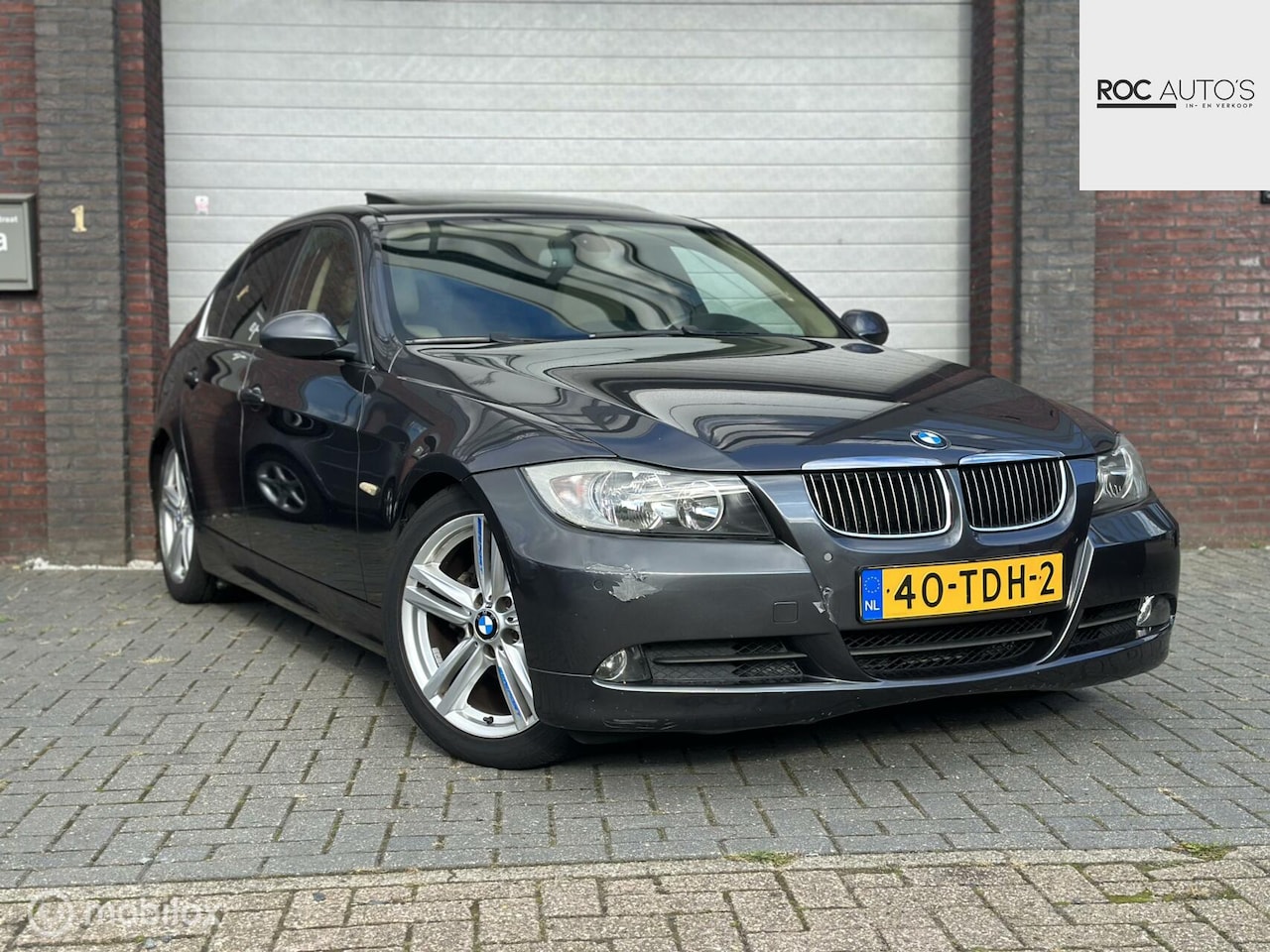 BMW 3-serie - 325i High Executive | Pano | Stoelverwarming - AutoWereld.nl