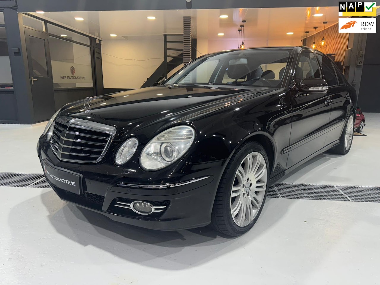 Mercedes-Benz E-klasse - 280 Avantgarde|Distronic+|Stoelverw|Leder|PDC|Trekhaak|NAP - AutoWereld.nl