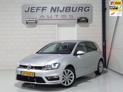 Volkswagen Golf - 1.2 TSI DSG R-Line Connected "Origineel NL" Apple-Carplay Xenon-LED Massage, van 2e eigena