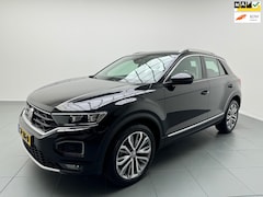 Volkswagen T-Roc - 1.5 TSI Sport 150 Pk Automaat Airco Navi Xenon 160 dkm Nap 2e Eig