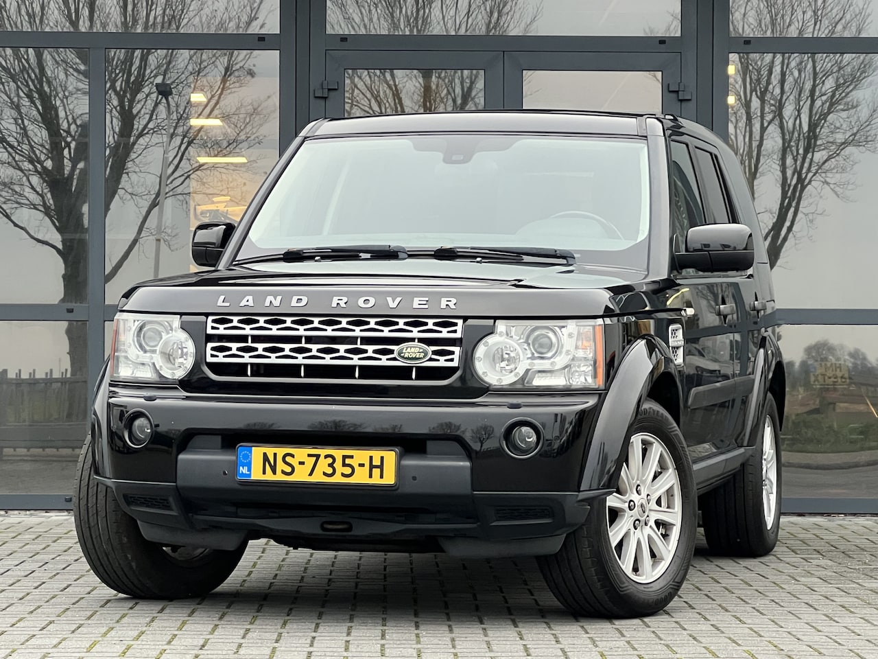 Land Rover Discovery - 2.7 TDV6 HSE 7 persoons met 6 mnd Youngtimer| Leder | Navi | Xenon | 7 zits | 3500 kg trek - AutoWereld.nl