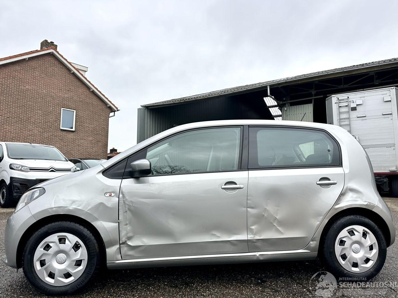 Seat Mii - 1.0i 60pk 5drs Style - nap - airco - stoelverw - elektr ram + spiegels - city safety syste - AutoWereld.nl