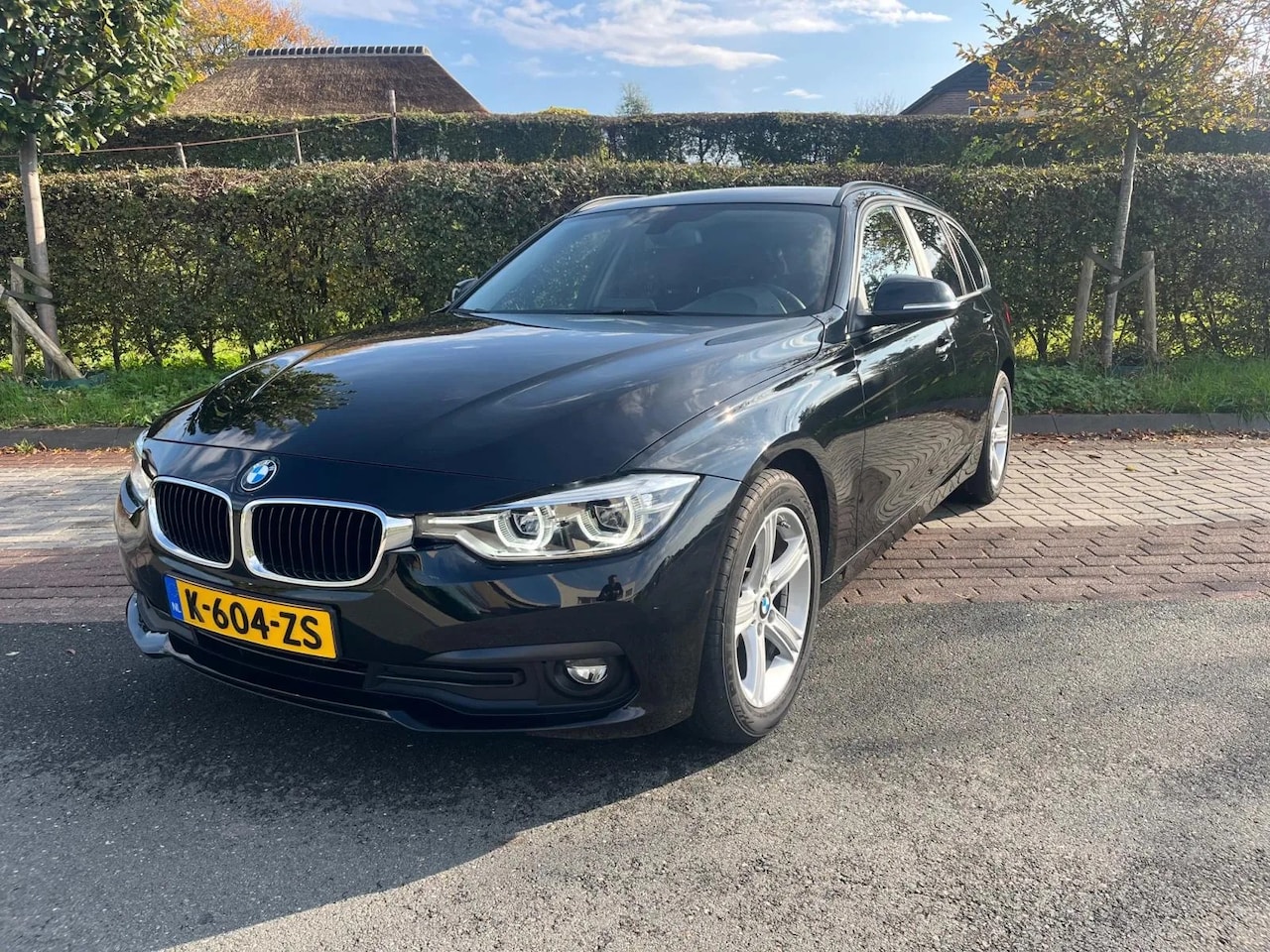 BMW 3-serie Touring - Navi, Led, Pdc 318i High Executive - AutoWereld.nl