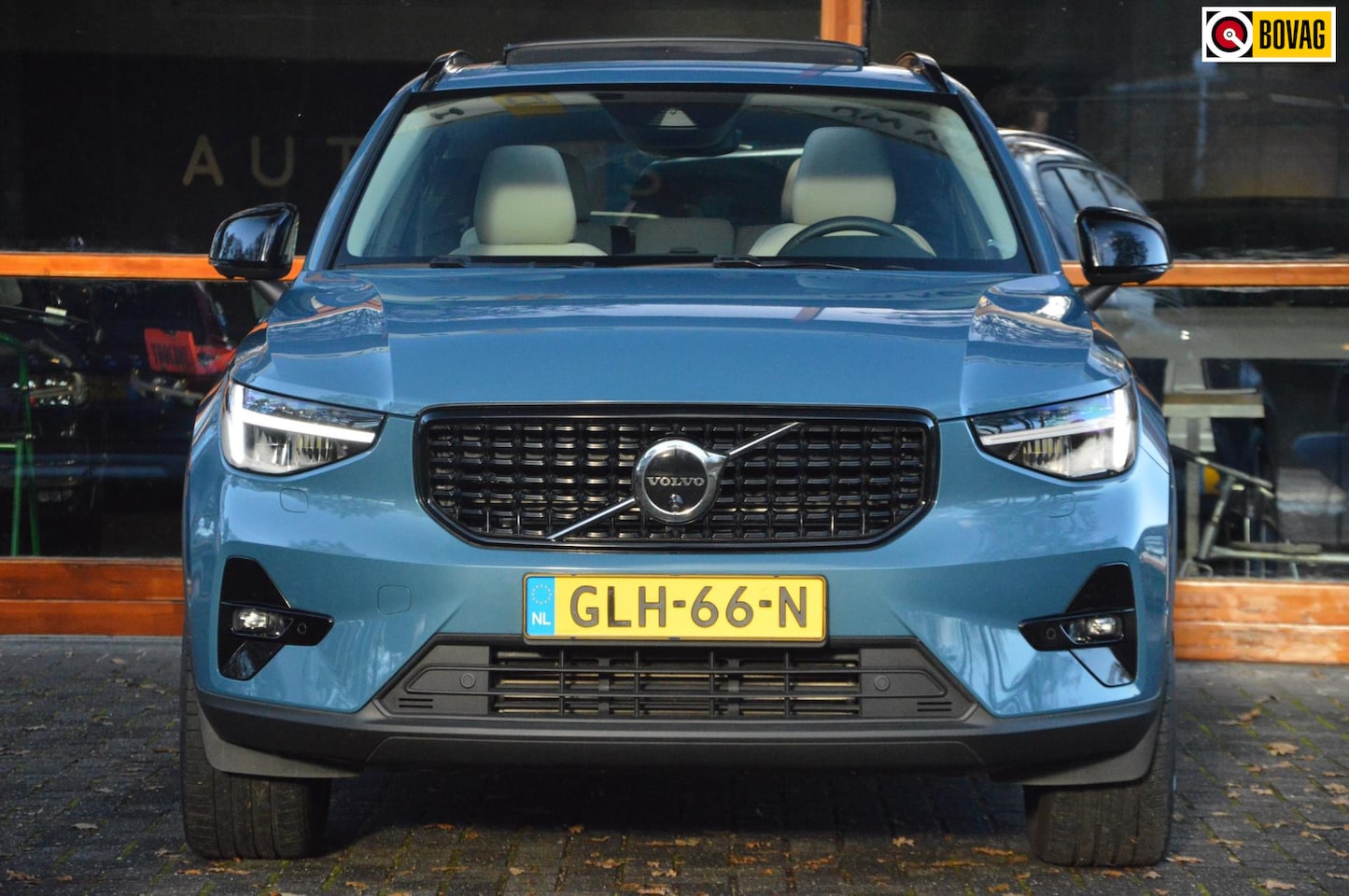 Volvo XC40 - T4 Hybride Plus Dark | Harman/Kardon | Schuif/Kantel-dak | Trekhaak 1800kg | 360° Camera | - AutoWereld.nl