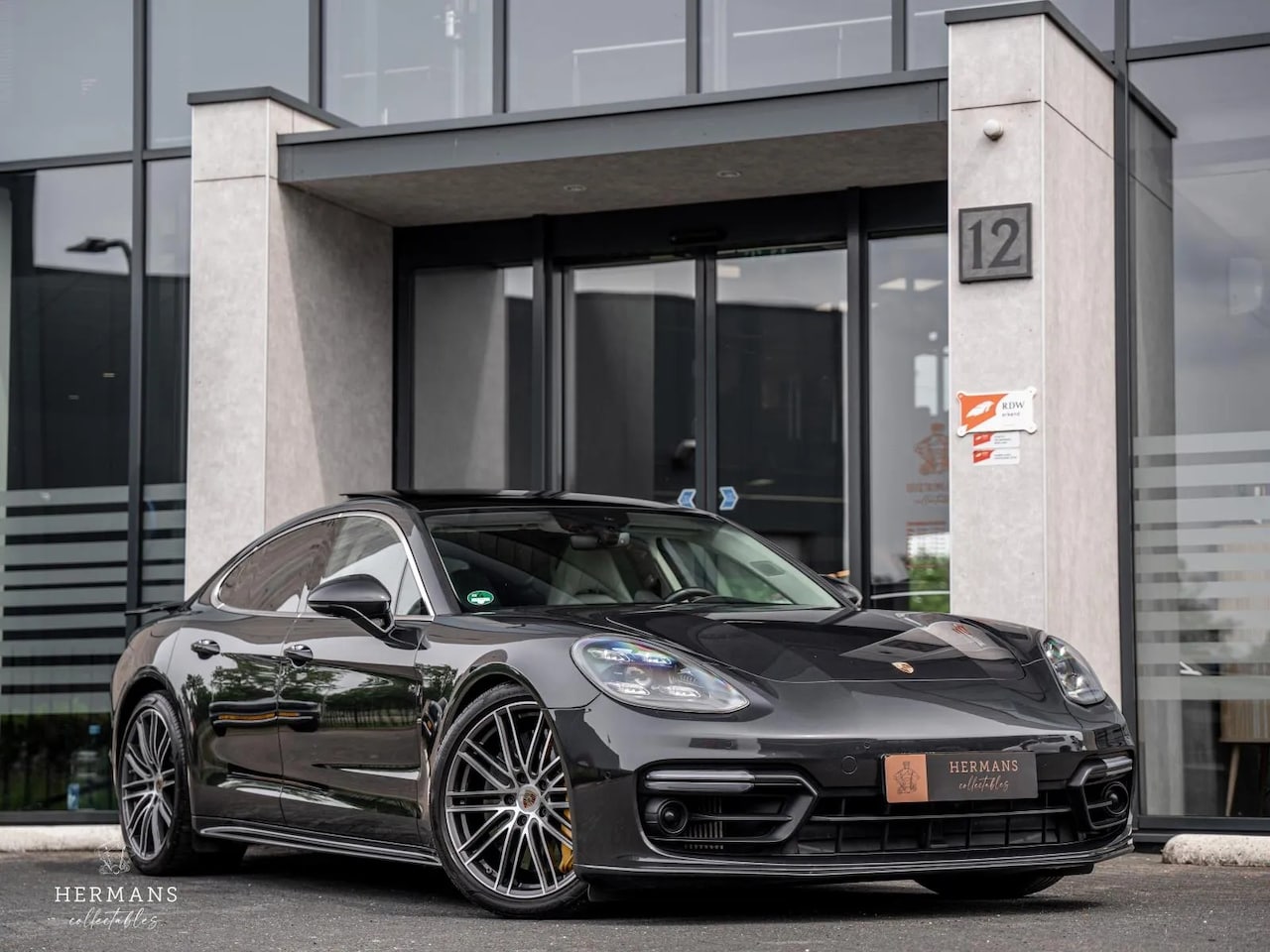 Porsche Panamera - 4.0 Turbo S E-Hybrid / Akrapovic / Ceramic / Burmester - AutoWereld.nl